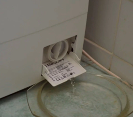 Почему течет машинка и как вовремя выявить проблему